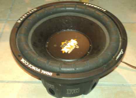 20110313_lanzar_MAXP124D